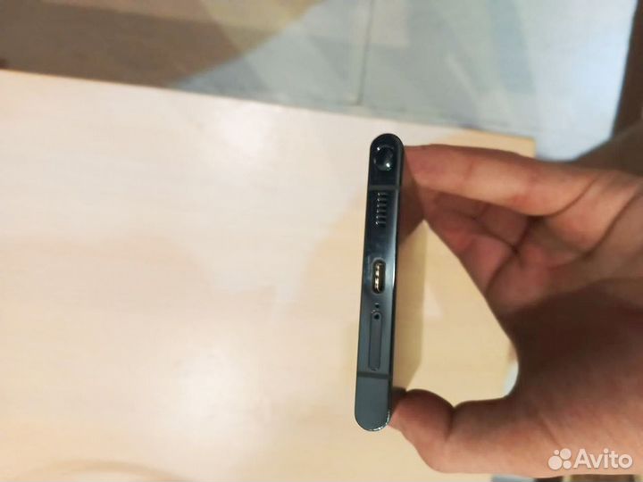 Samsung Galaxy S22 Ultra, 12/256 ГБ