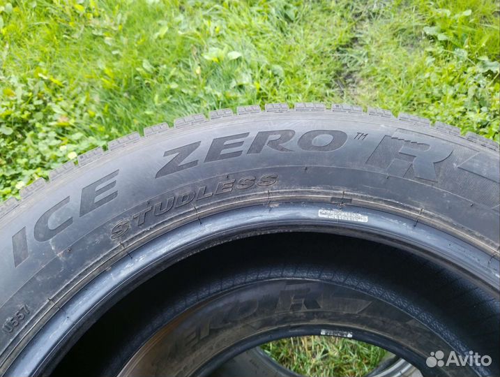 Pirelli Ice Zero FR 225/60 R17 103H
