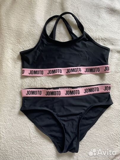 Купальники для девочки на разный возраст