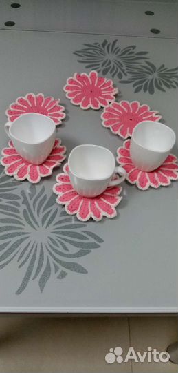 Подстаканники связанные