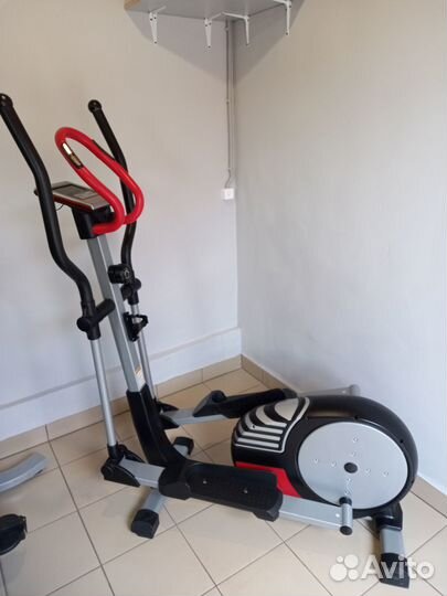 Эллиптический тренажер HouseFit HB-8135HP