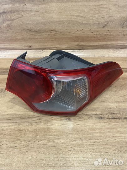 Фонарь задний правый хонда аккорд 8