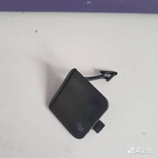 Заглушка переднего бампера Hyundai Solaris 2020