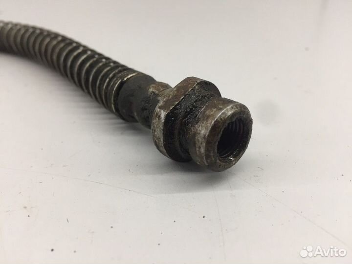 Шланг тормозной передний (правый)