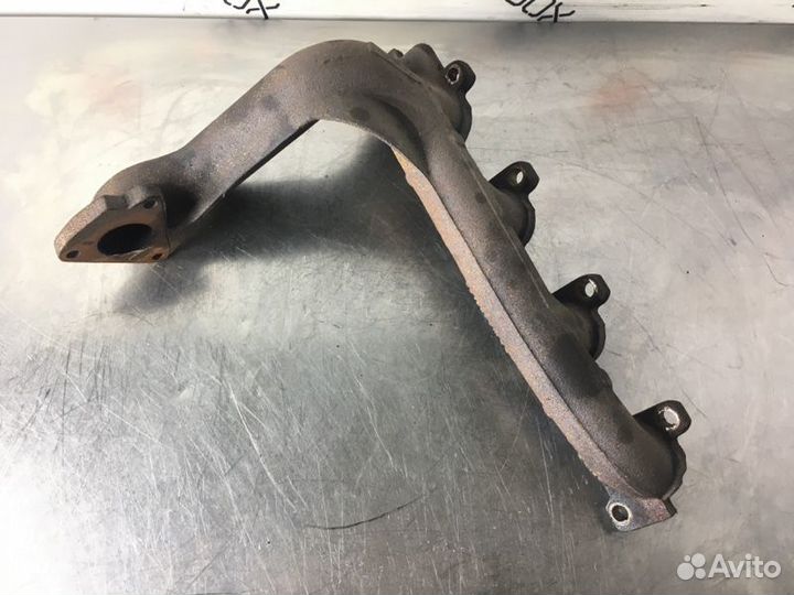 Коллектор выпускной Mercedes Vito W638 OM611 2.2