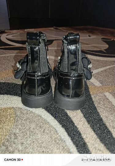 Ботинки демисезонные для девочки 22 размер