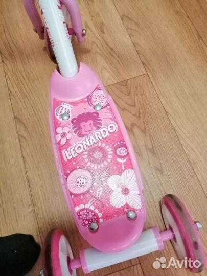 Самокат детский трехколесный