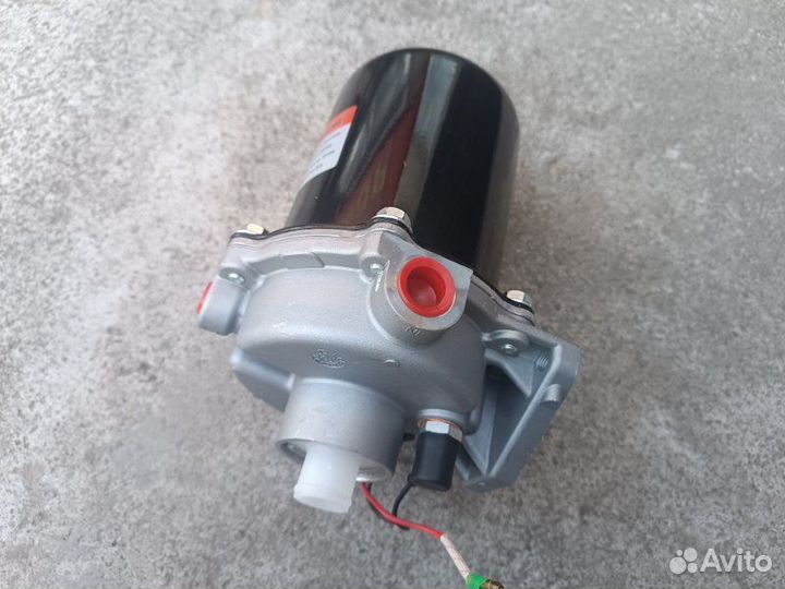 Масловлагоотделитель Hino