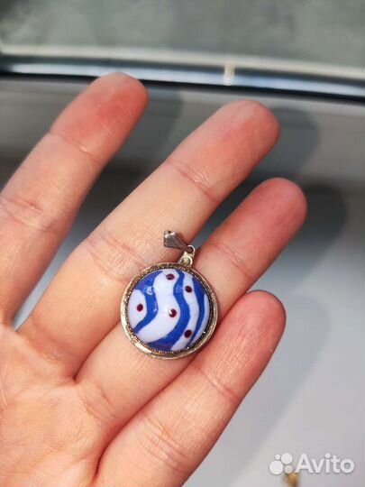 Подвеска кулон эмаль с секретом винтаж