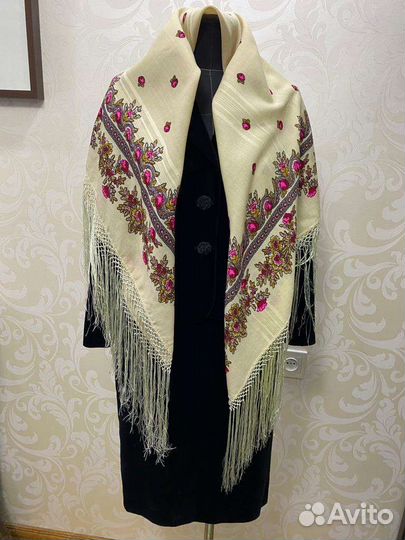 Платок шерстяной