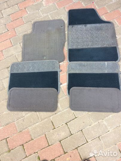 Автомобильные коврики на форд фокус