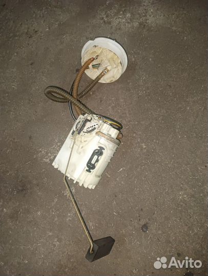 Модуль бензобака бензонасос Transporter T4