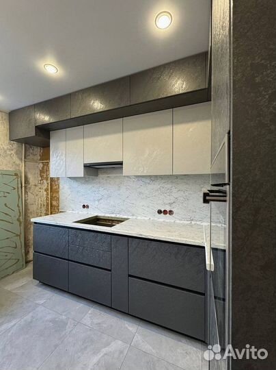 Кухня угловая под заказ новая
