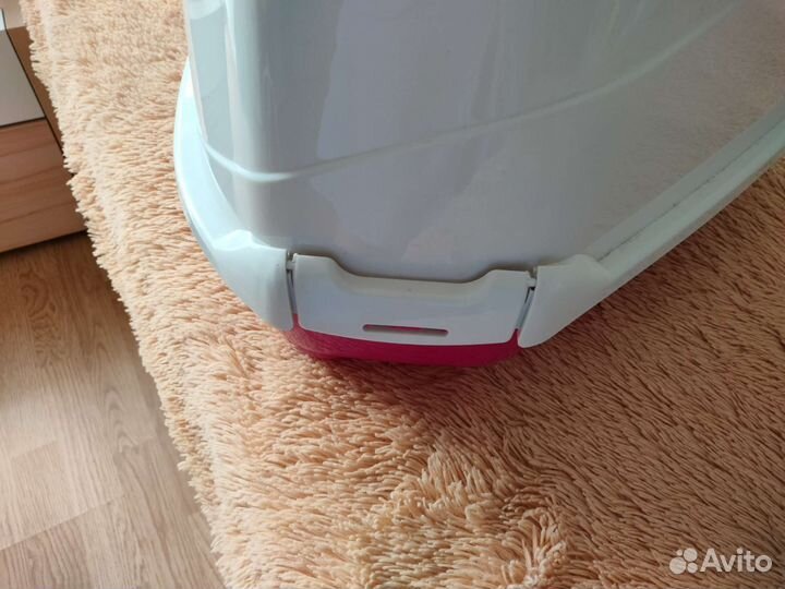 Кошачий туалет закрытый