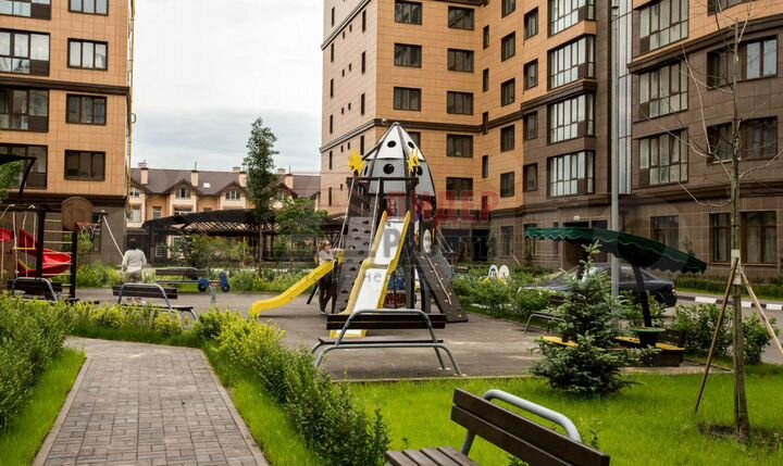2-к. квартира, 96,6 м², 3/8 эт.