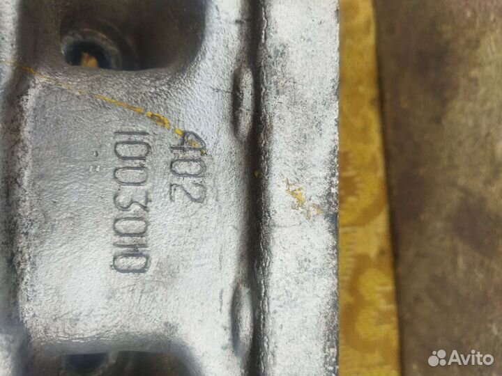 Головка блока 402 двигатель с клапанами