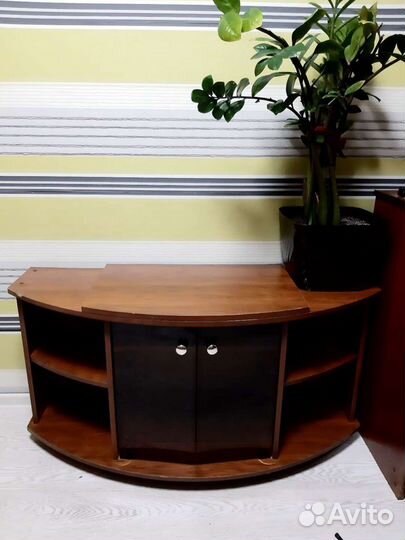 Тумба под телевизор бу