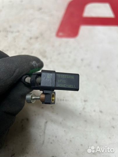 Датчик коленвала Opel Astra H