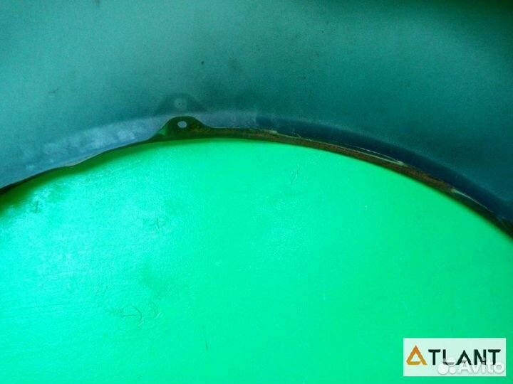 Крыло переднее левое toyota altezza