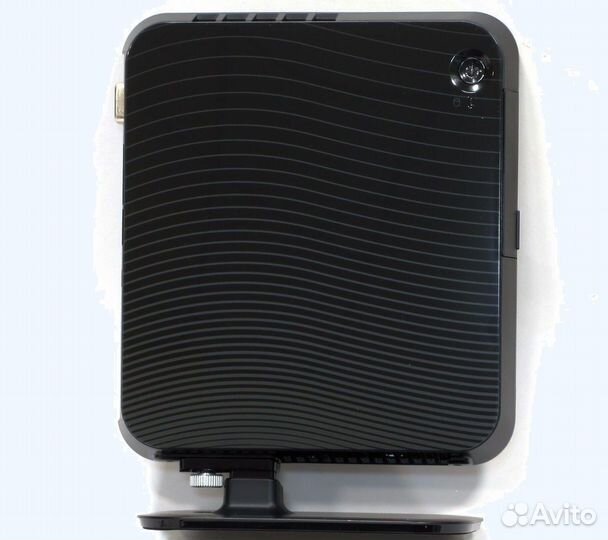 Неттоп Pegatron Amis D525