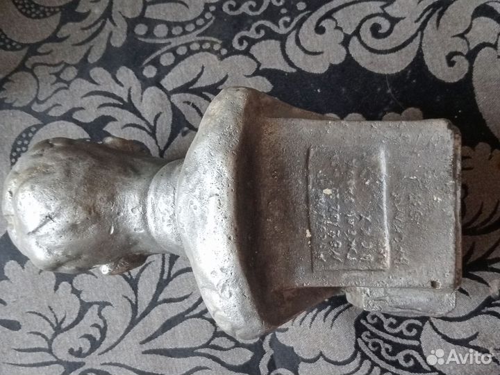 Бюст Сталин Василик