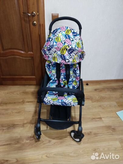 Прогулочная коляска yoya