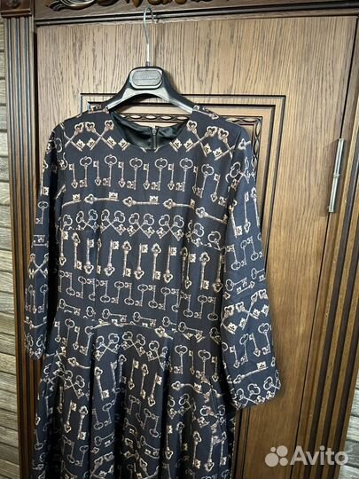 Платье длинное 46 Dolce Gabbana