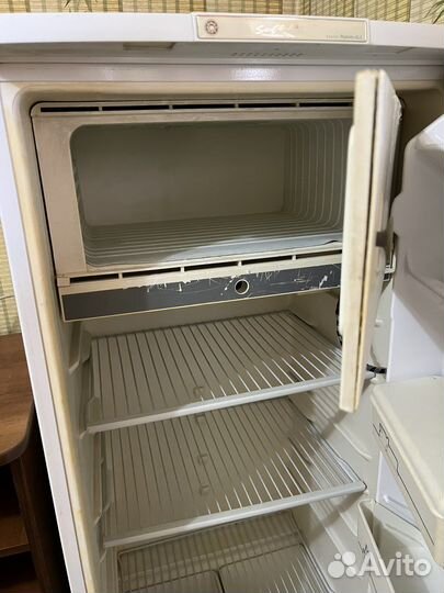 Холодильник бу Бирюса 6С-1