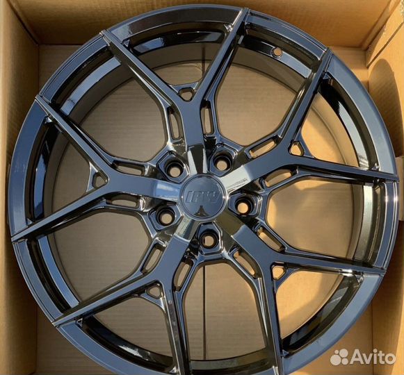 Диски BMW X5 F15 X6 F16 E70 E71 R22