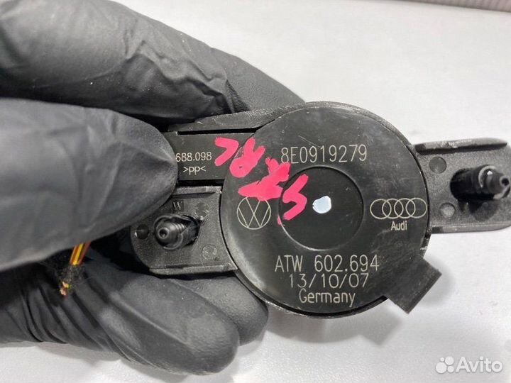 Динамик парковочной системы Audi A4 B8 cala 2008