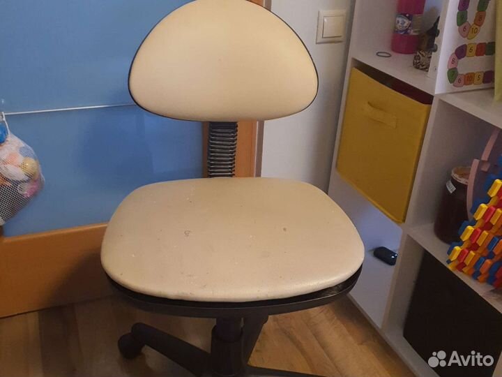 Компьютерное кресло