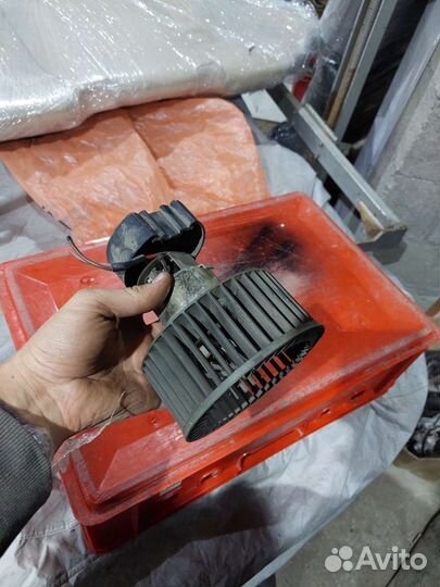 Бмв е36 моторчик печки