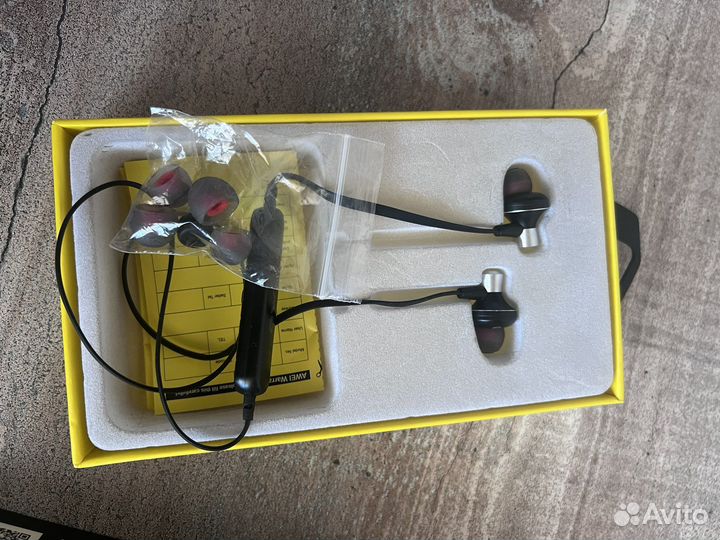 Беспроводные наушники, для спорта