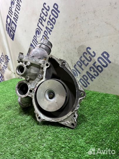 Помпа Land Rover Range Rover Iii внедорожник 4.4