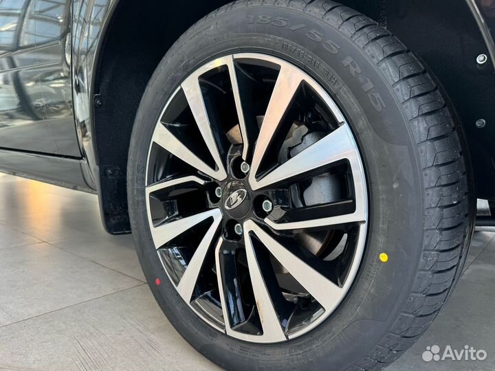 LADA Granta 1.6 МТ, 2025