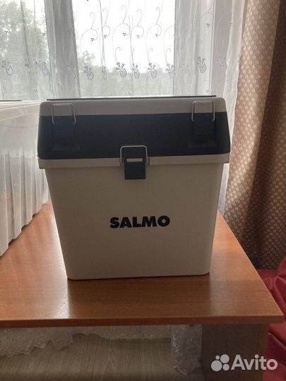 Рыболовный ящик