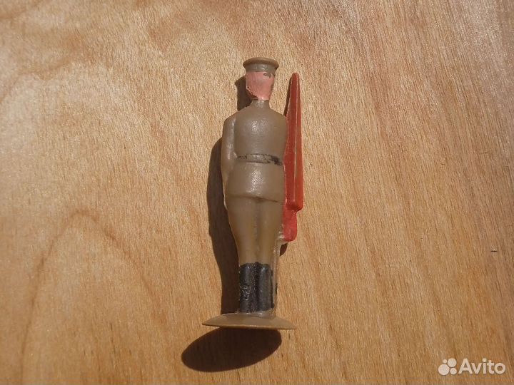 Игрушки СССР солдатики