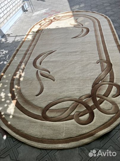 Ковер овальный