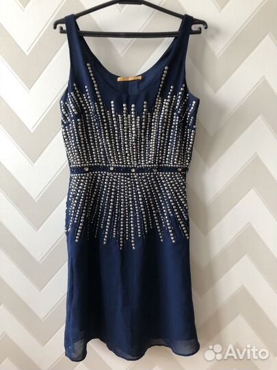 Вечернее платье 46 размера zarina