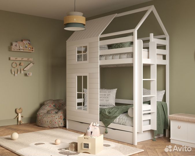 Детская кроватка Домик с двумя окошками и лесенкой