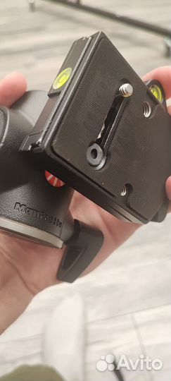 Штативная голова Manfrotto 468mgrc4