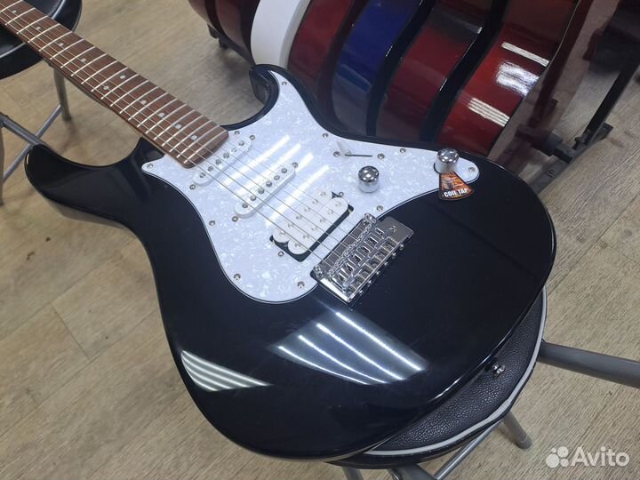 Электрогитара стратокастер чёрная Cort G250