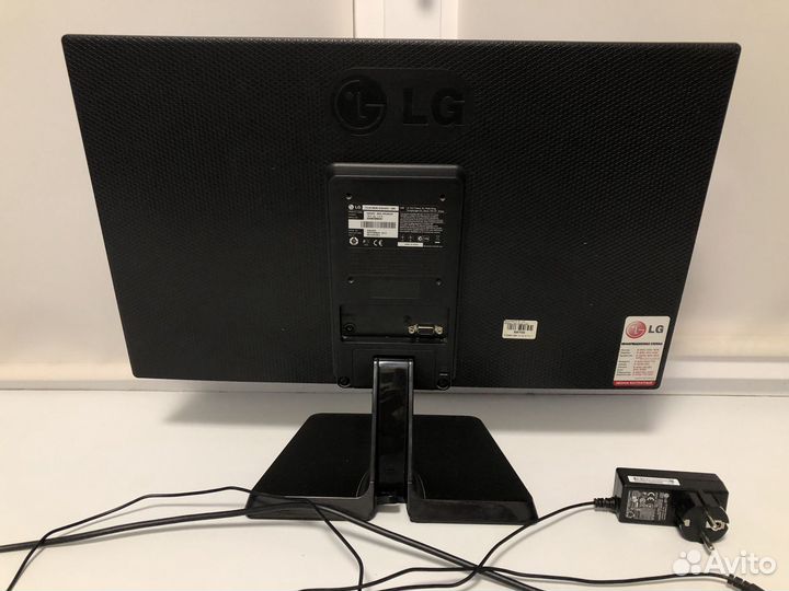 Монитор LG flatron e2242