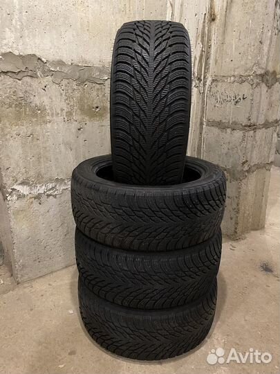 Nokian Tyres Hakkapeliitta R3 235/45 R18 98T