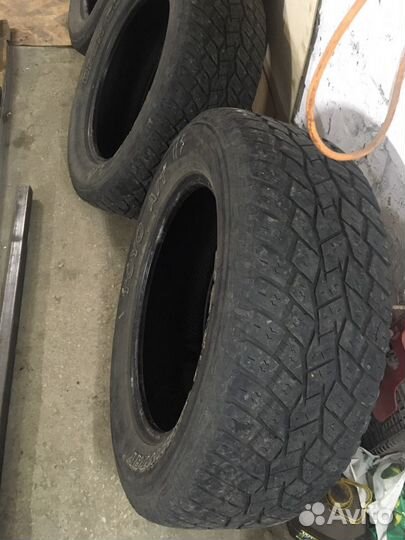 Toyo Open Country A/T 275/60 R20