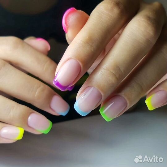 Маникюр/Педикюр окошки 24.08 в 9:00, 15:00