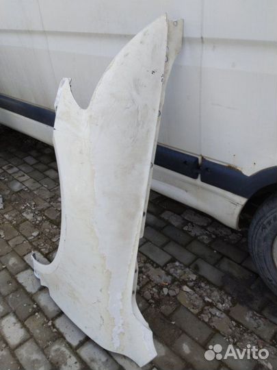 Крыло переднее левое Volkswagen Touareg 2007-2010