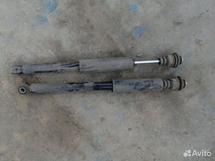 Стойка задняя Toyota Funcargo NCP20