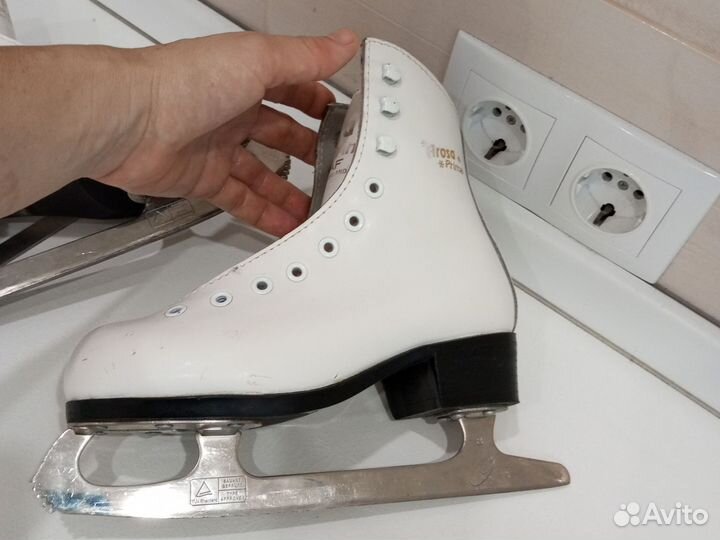 Коньки фигурные Graf Arosa prima