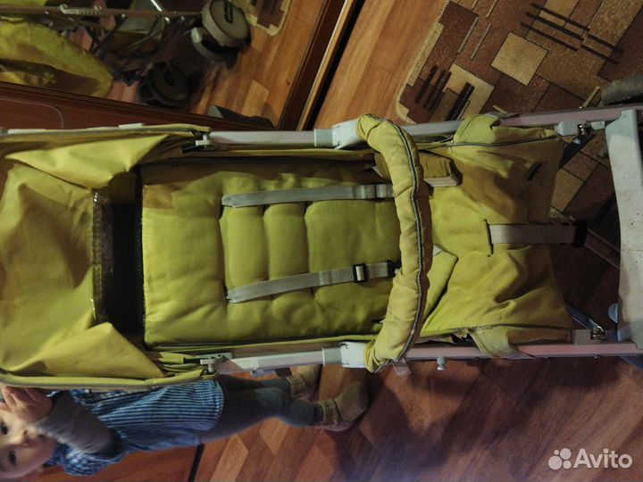 Прогулочная коляска